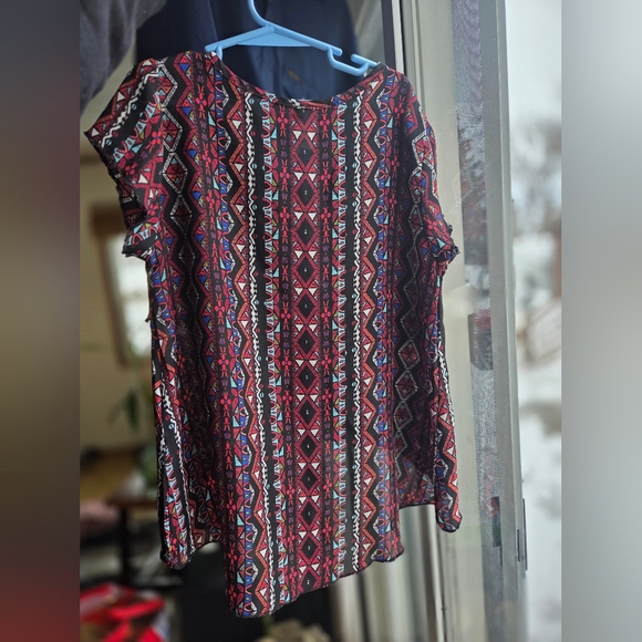 Geometric Patterned Women's Top Small - Picture 4 of 5